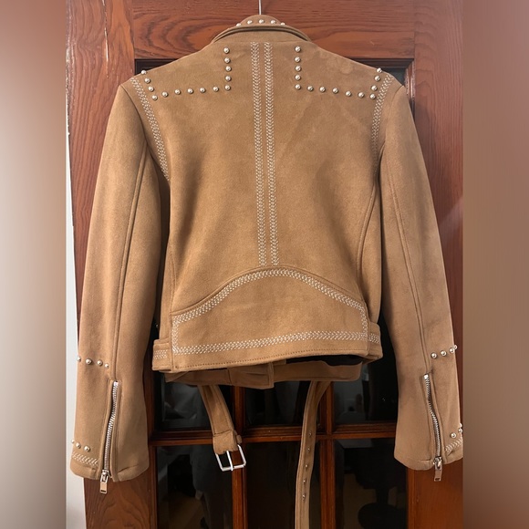 The best brown statement jacket around - Picture 2 of 3